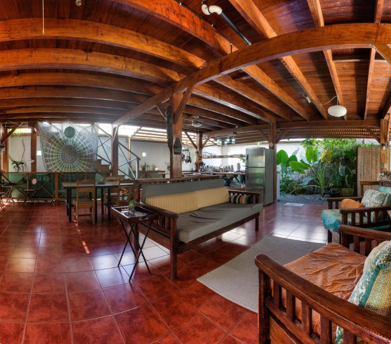 Sueno Grande B&B Puerto Viejo de Talamanca Exterior photo