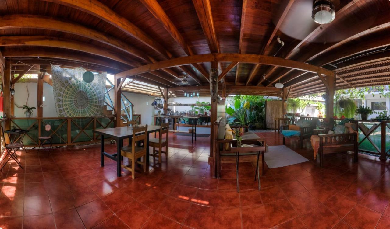 Sueno Grande B&B Puerto Viejo de Talamanca Exterior photo